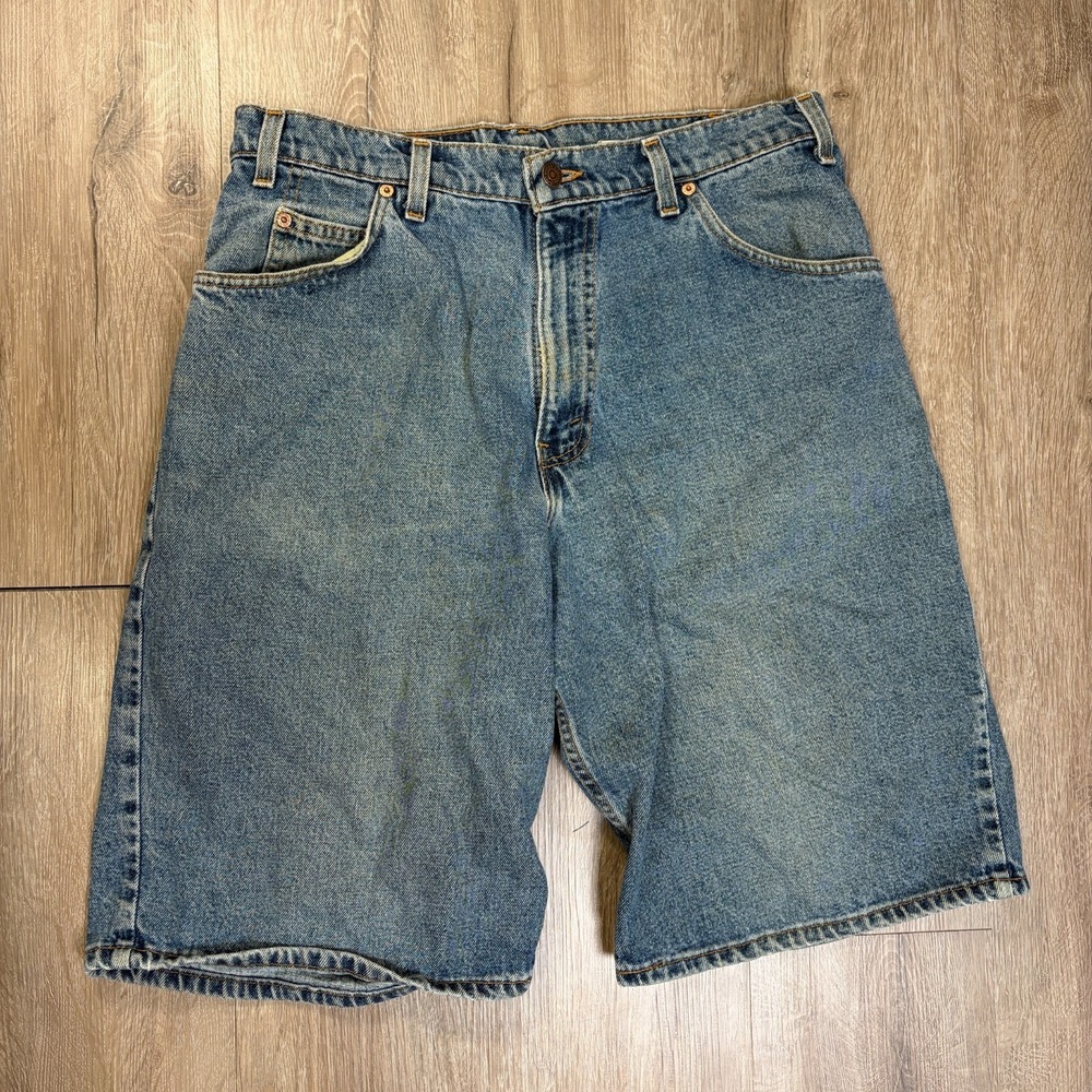 VTG Levis 565 Shorts 13" Wide Leg Mens Size 33 Medium Wash 90s Vintage